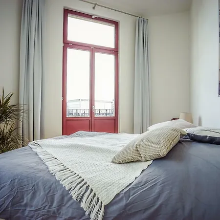 Apartmán **traumhafte City-wohnung // 120qm // 4-raeume**